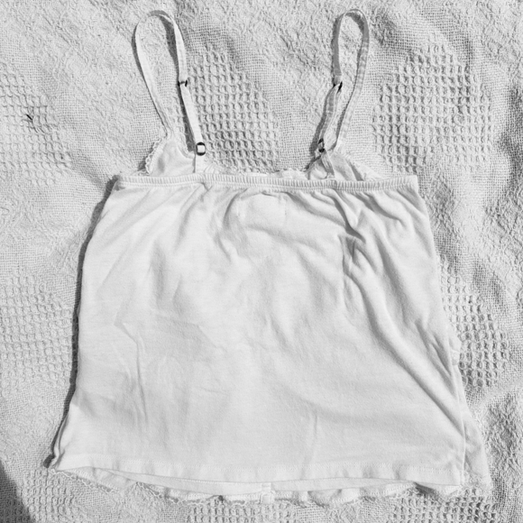 Hollister Camisole Summer Top - Picture 2 of 4